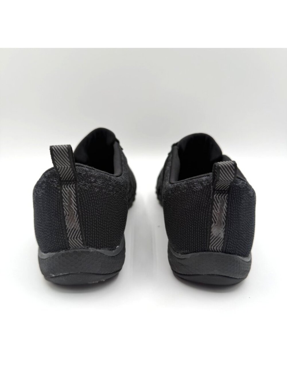 Skechers Women's Black Relaxed Fit Breathe Easy Infi Knity Sneakers Size 9.5 - Picture 4 of 7
